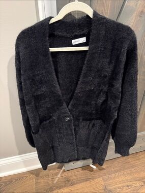 Nine West Black Plush V-Neck Single-Button Cardigan